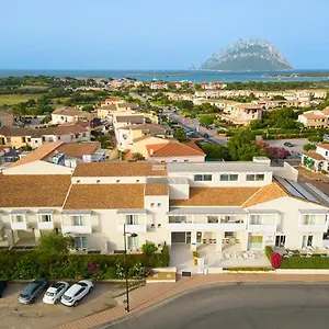 Апарт-отель Felix - Porto San Paolo, Порто-Сан-Паоло