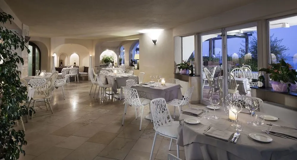 Club Hotel Байя Сардиния