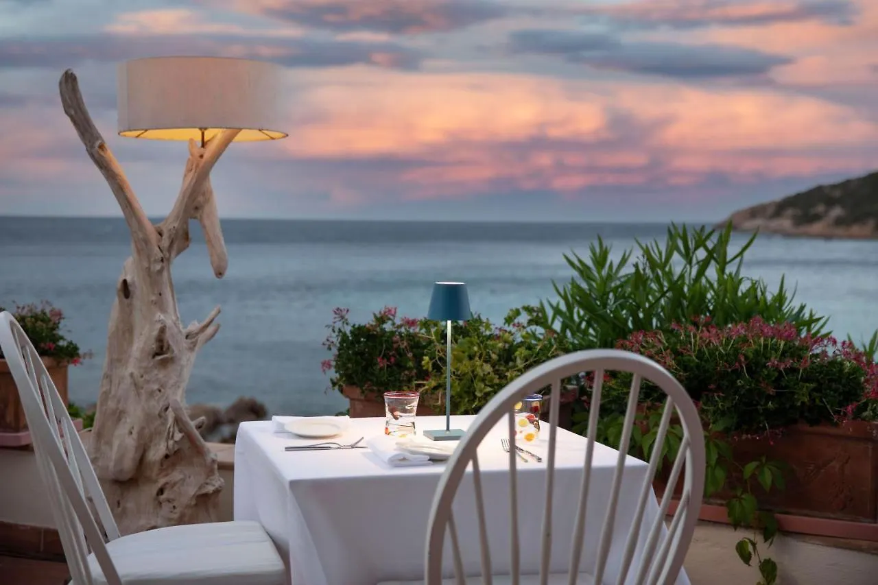 ****  Club Hotel Baja Sardinia Italy