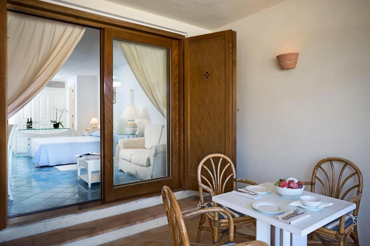 Club Hotel Baja Sardinia 4*,  Italy